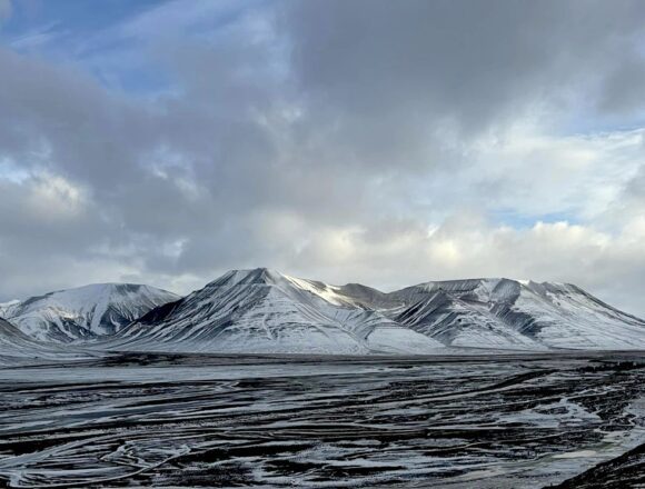 Umetnički rezidencijalni projekat: Karbonski otisak, Longjerbijen (Svalbard)