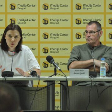 Održana konferencija za štampu Udruženja KROKODIL: Festival meta medijskih napada