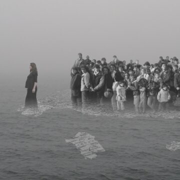 Izložba ,,Identiteti izvan granica“ kustoskinje Benedete Karpi de Rezmini u saradnji sa Italijanskim institutom za kulturu u Beogradu