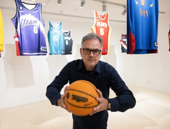 Otvorena izložba „Danas je taj dan kada niko nije poneo loptu…“ Predraga Terzića