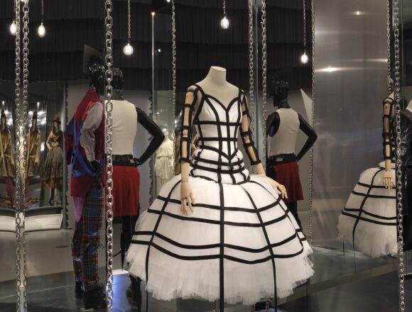 Vestvud i Kavakubo: Moda kao otpor i umetnost